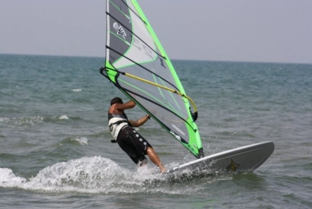 Planche à voile à Fiumicino